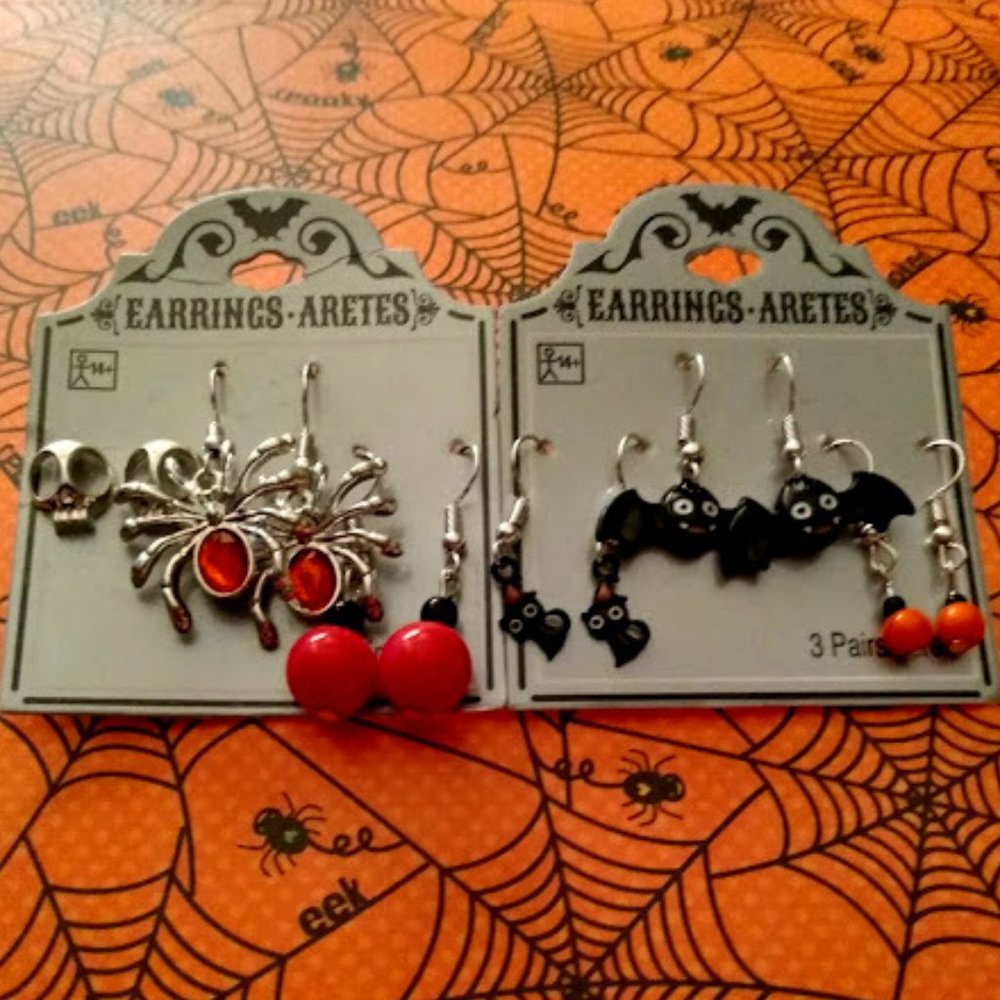 HAUNT COUTURE HALLOWEEN 6pc MAGIC BLACK CAT/VAMPIRE BAT/SPIDER/SKULL EARRINGS